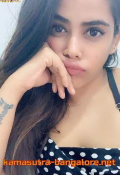 Pihu female escort service in bangalore